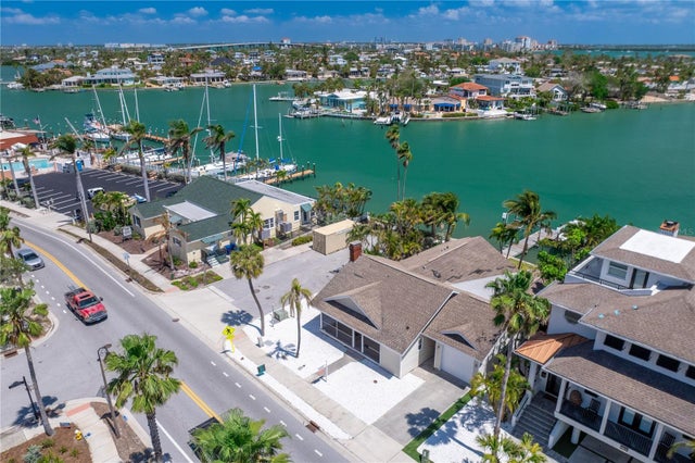 2107 Pass A Grille Way, ST PETE BEACH