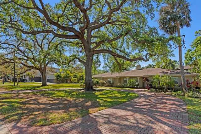 4302 West Woodmere Road, TAMPA