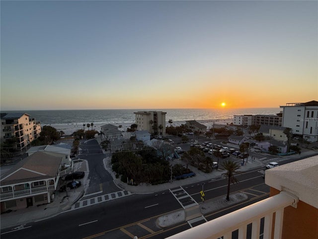 13101 Gulf Boulevard 1702, ST PETERSBURG