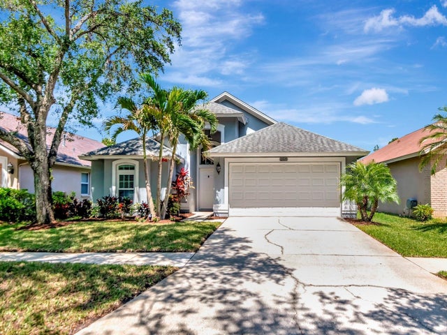 12327 Glenfield Avenue, TAMPA