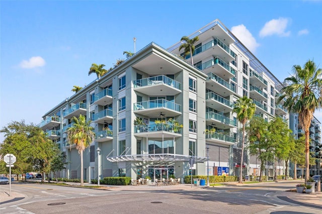 111 North 12th Street 1305, TAMPA