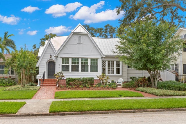 626 16th Avenue Ne, ST PETERSBURG