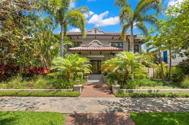 345 8th Avenue Ne, ST PETERSBURG