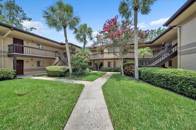 2681 Sabal Springs Circle 204, CLEARWATER