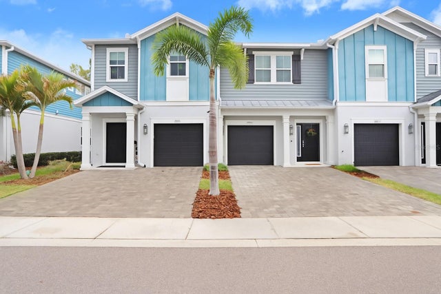 2879 Grand Kemerton Place, TAMPA