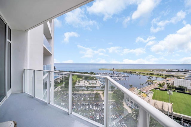 175 1st Street S 2305, ST PETERSBURG