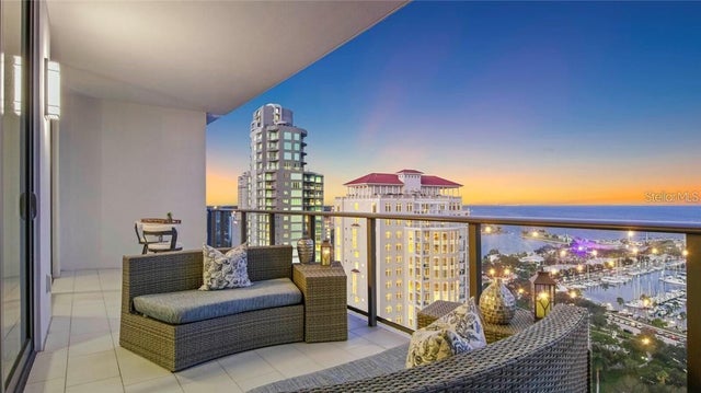 100 1st Avenue N 2104, ST PETERSBURG