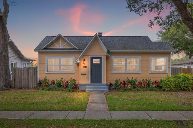 2211 8th Avenue N, ST PETERSBURG