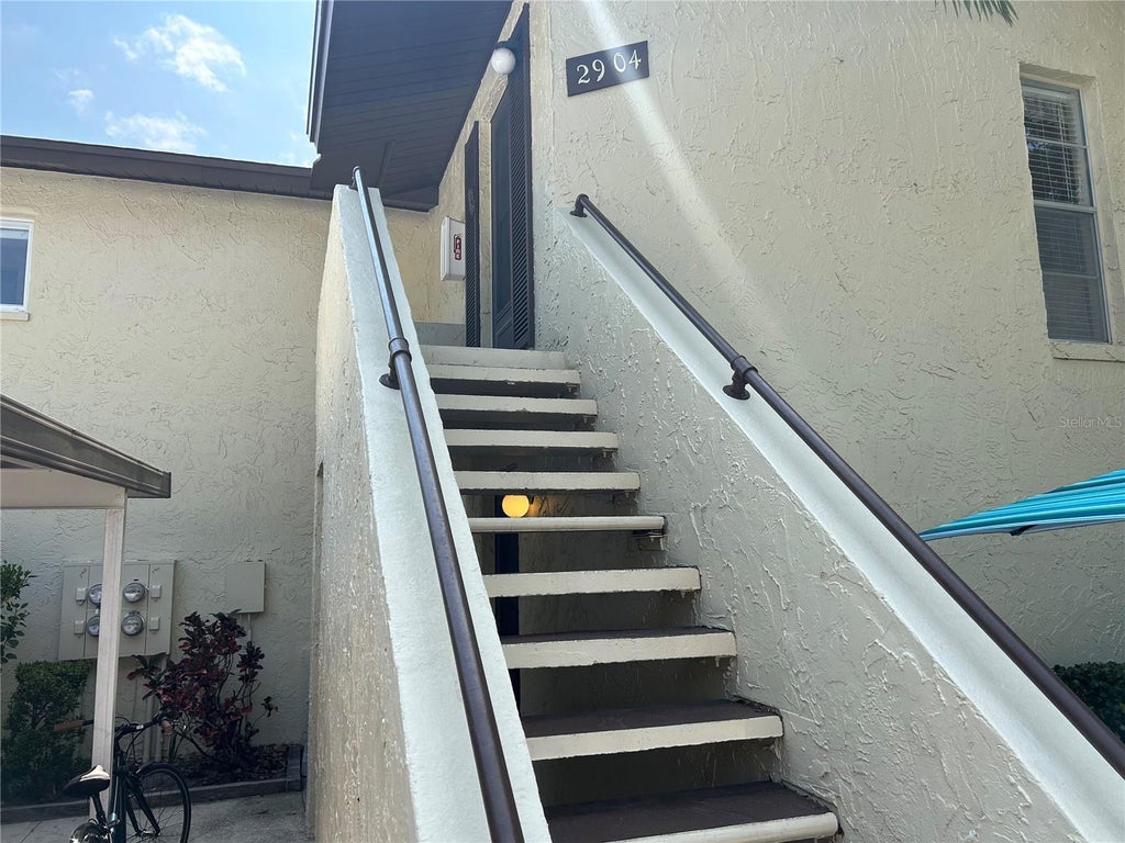 501 East Bay Dr. 2904, LARGO Property Listing MLS® U8242624