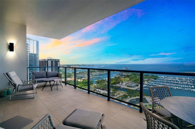 301 1st Street S 2402, ST PETERSBURG