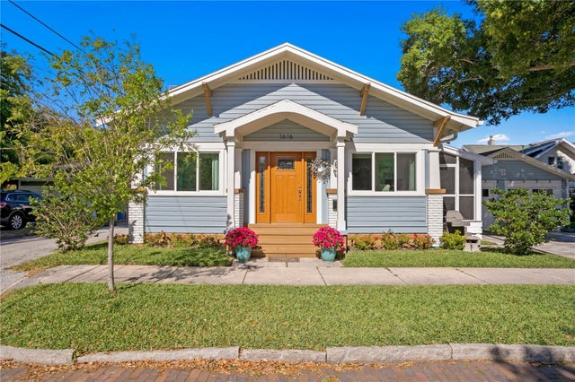 1616 11th Street N, ST PETERSBURG