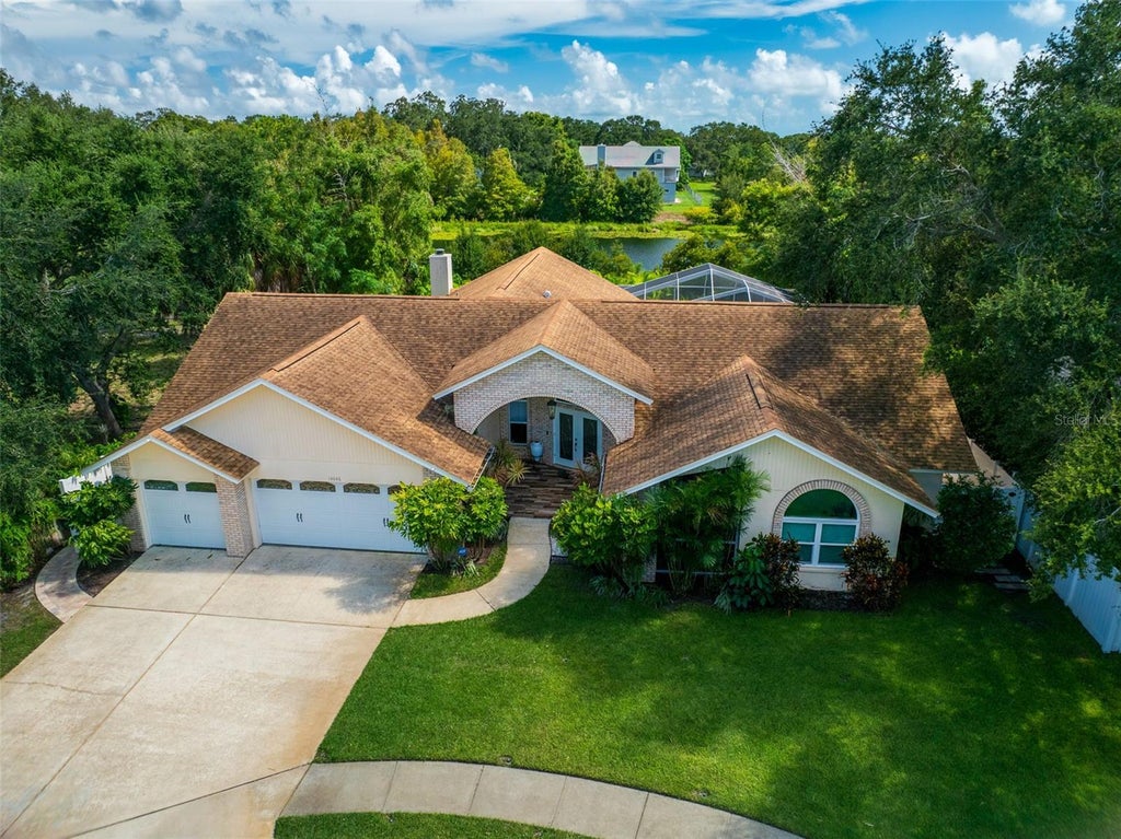 14046 Jennifer Terrace, LARGO Property Listing MLS® U8253354