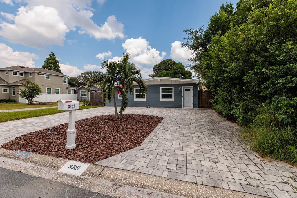 3321 21st Street N, SAINT PETERSBURG Property Listing MLS® U8253705