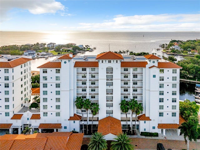 1325 Snell Isle Boulevard Ne 802, ST PETERSBURG