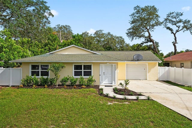 1568 Turner Street, CLEARWATER Property Listing: MLS® #U8255057