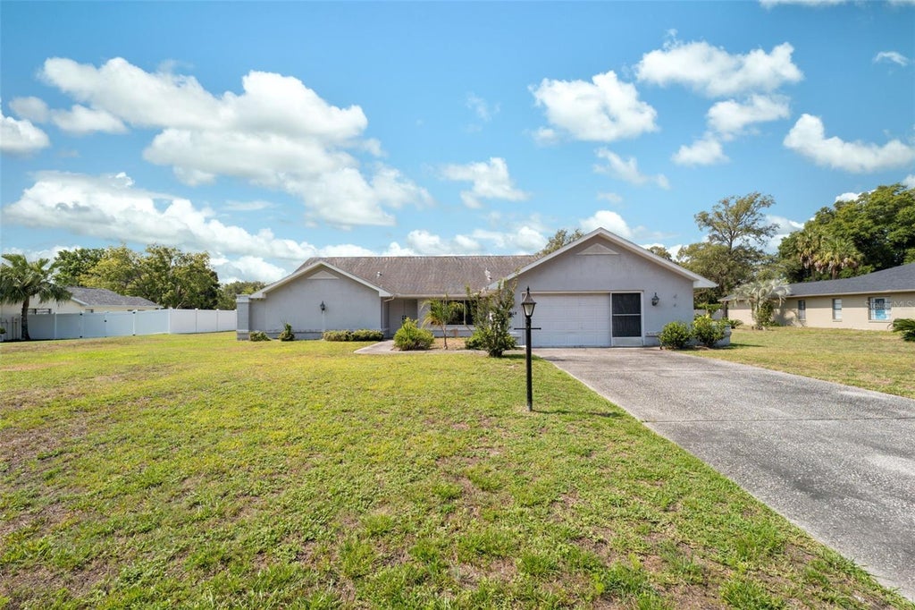 10190 Dunkirk Road, SPRING HILL Property Listing MLS® W7865265