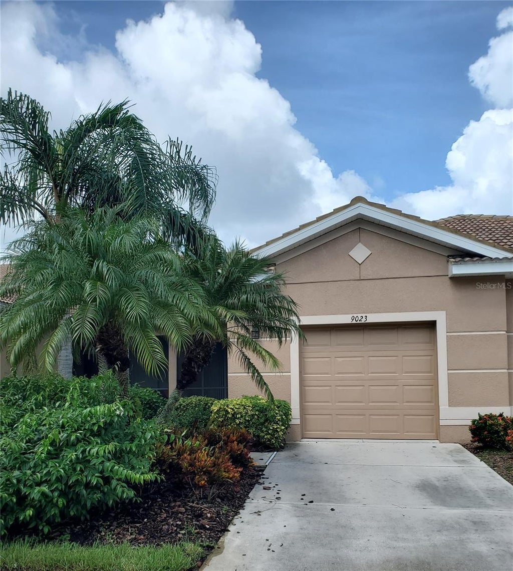 9023 Stone Harbour Loop, BRADENTON Property Listing MLS® A4619417