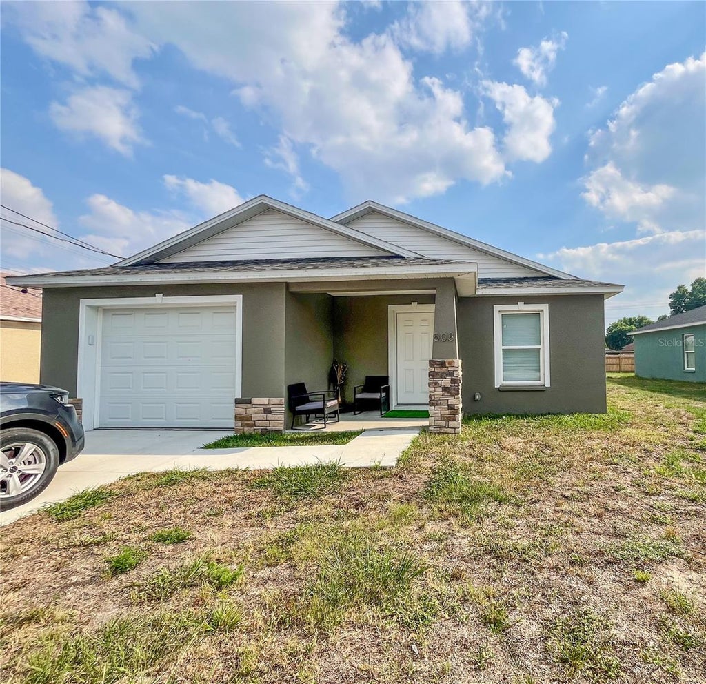 508 Pear Street, LAKELAND Property Listing MLS® T3516966