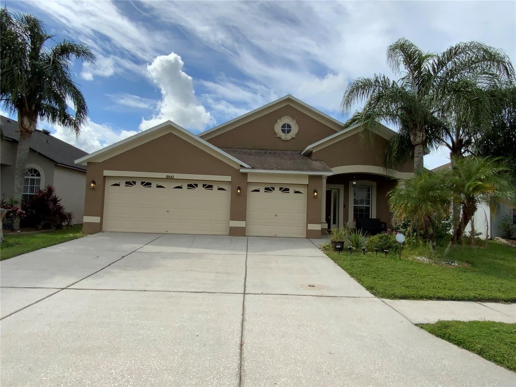10442 Meadow Spring Drive, TAMPA Property Listing MLS® TB8307407