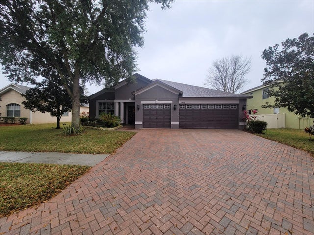 29822 Boyette Oaks Place, WESLEY CHAPEL