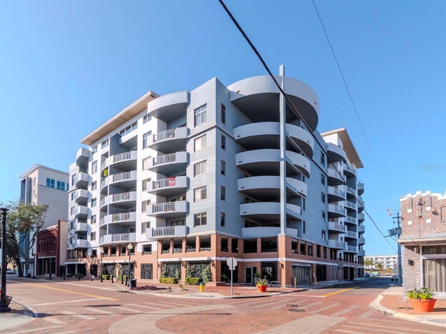 1108 North Franklin Street 304, TAMPA