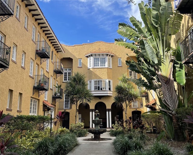 2117 West Dekle Avenue D3, TAMPA