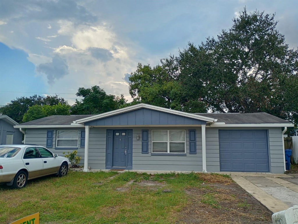 3636 Sheryl Hill Drive, HOLIDAY Property Listing MLS® U8251304