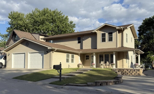 51 Lakewood Villa, COUNCIL BLUFFS