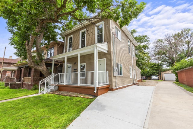 129 S 8th Street, COUNCIL BLUFFS