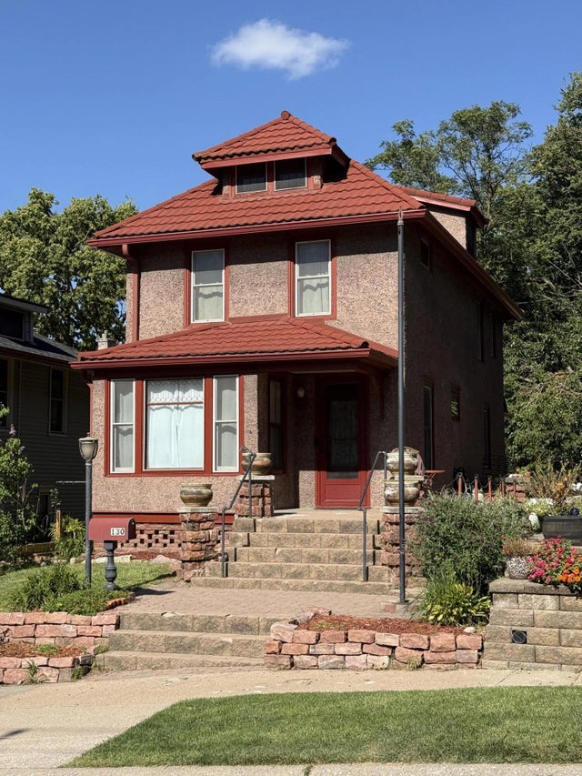 130 5th Avenue Avenue, COUNCIL BLUFFS