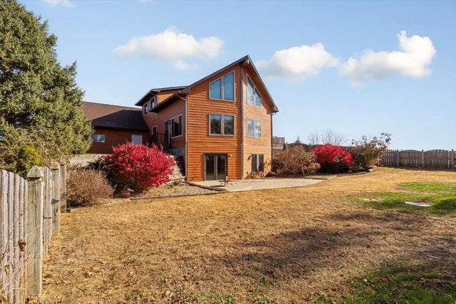 3244 Ruan Place, NEOLA