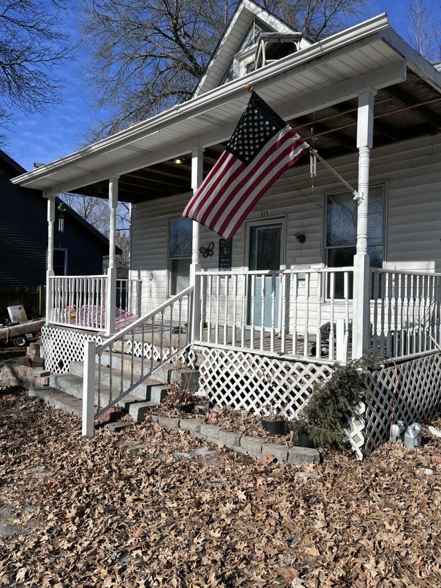 315 W Main Street, CLARINDA