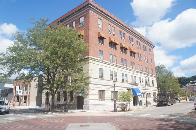 500 Willow Avenue, COUNCIL BLUFFS