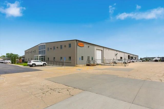 3211 Nebraska Avenue 105, COUNCIL BLUFFS