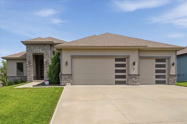 1759 Sycamore Street, COUNCIL BLUFFS