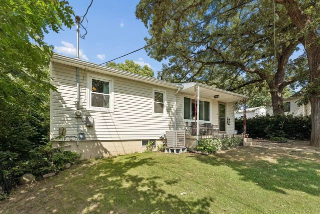 534 Iowa Avenue, COUNCIL BLUFFS