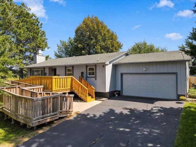 14651 Meadowbrook Lane, COUNCIL BLUFFS