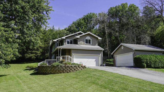 12075 Waldon Circle, COUNCIL BLUFFS