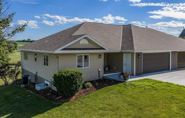 2976 B Par Trail, WOODBINE