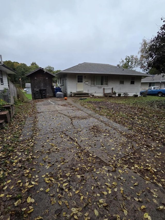 2505 Mann Avenue, Des Moines
