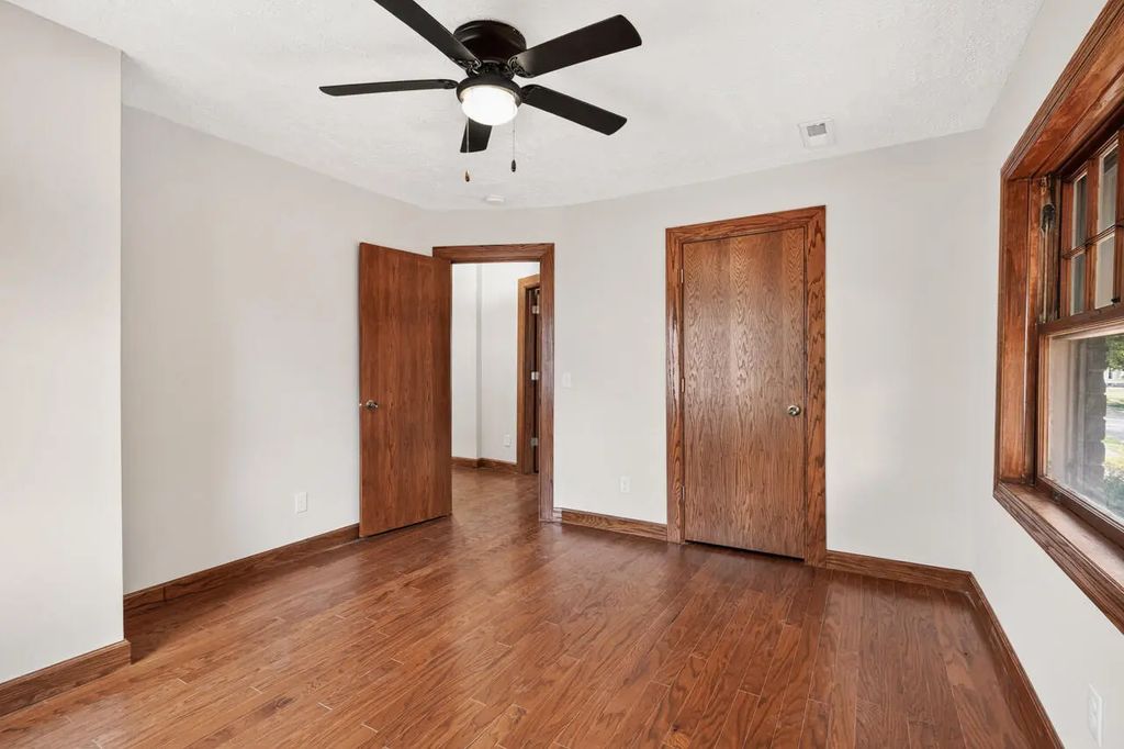 403 Church Street, SHENANDOAH Property Listing: MLS® #26-2326