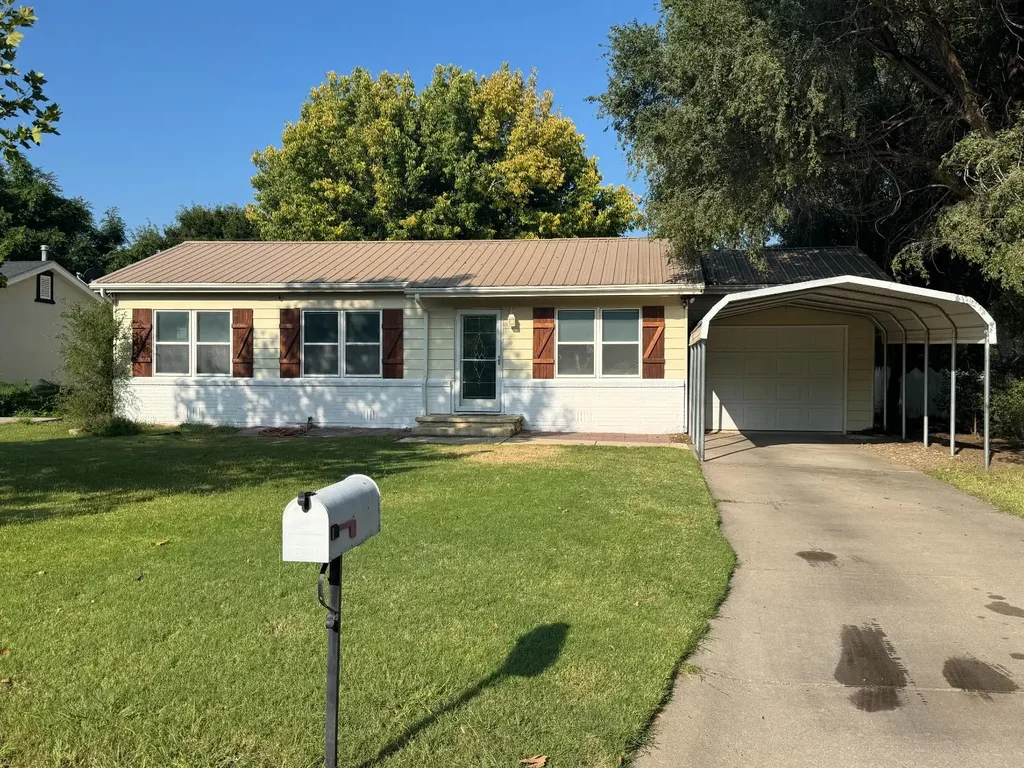 1107 South Jefferson Street, Hugoton