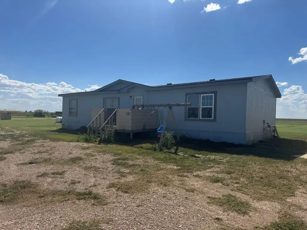 561 Road N, Hugoton