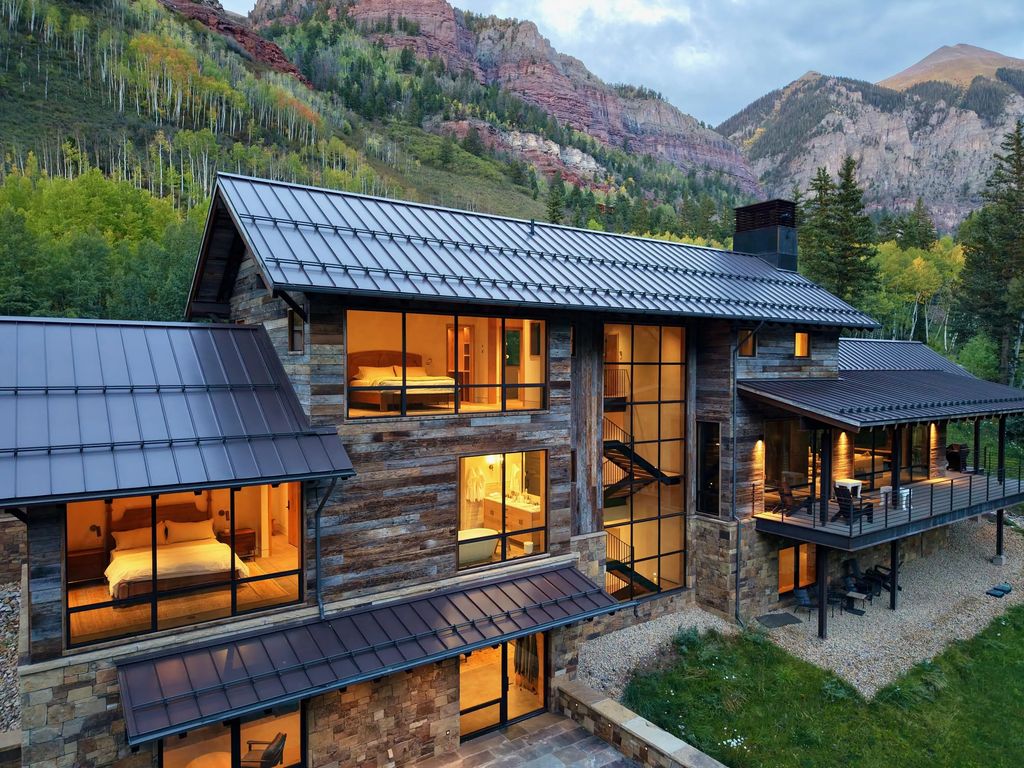 105 Pandora Lane, Telluride