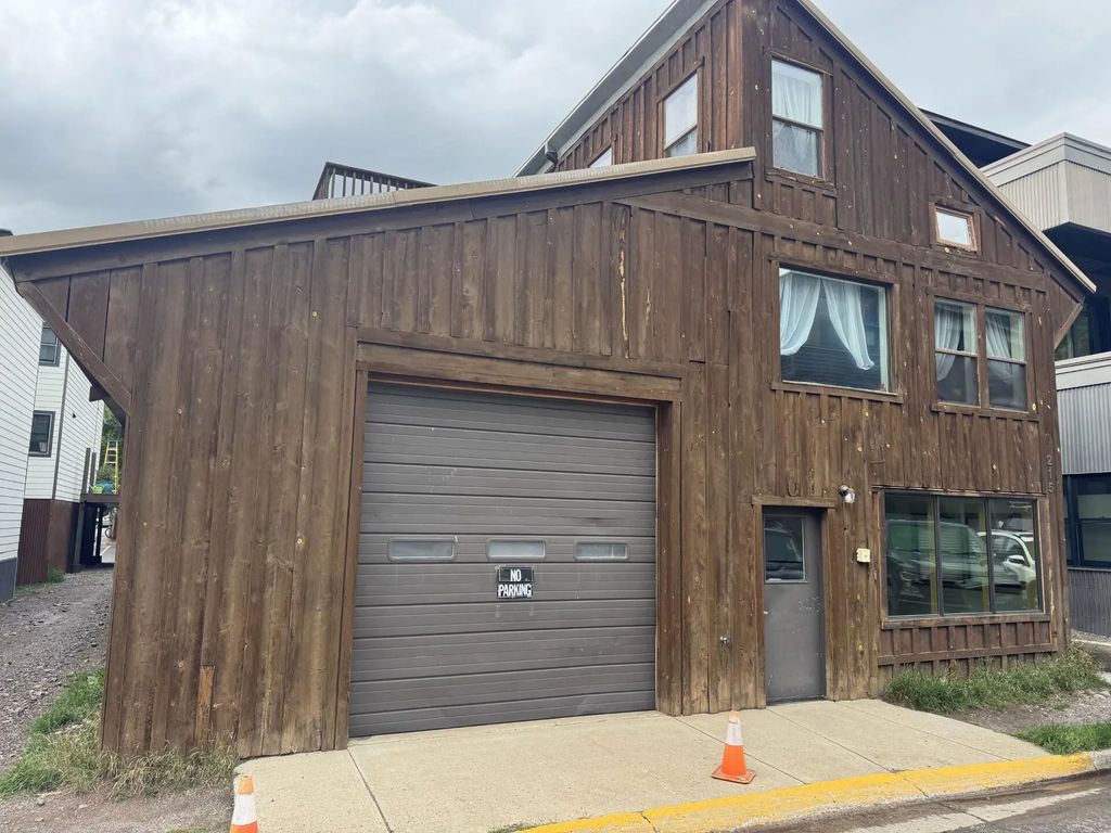 215 S Spruce Street, Telluride