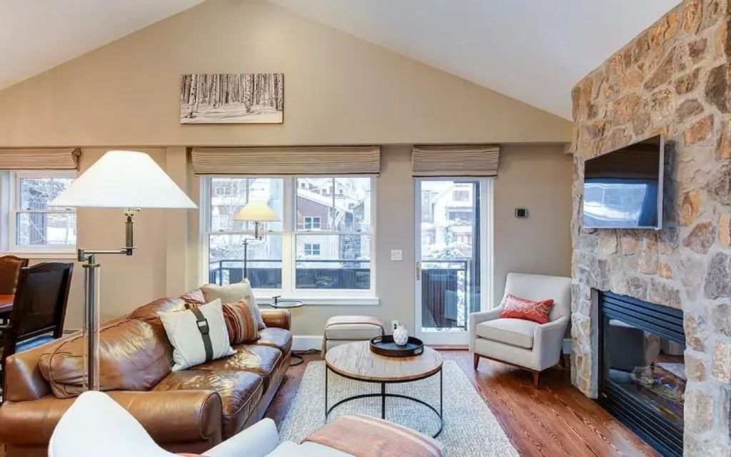 550 W Depot Avenue 106-09, Telluride