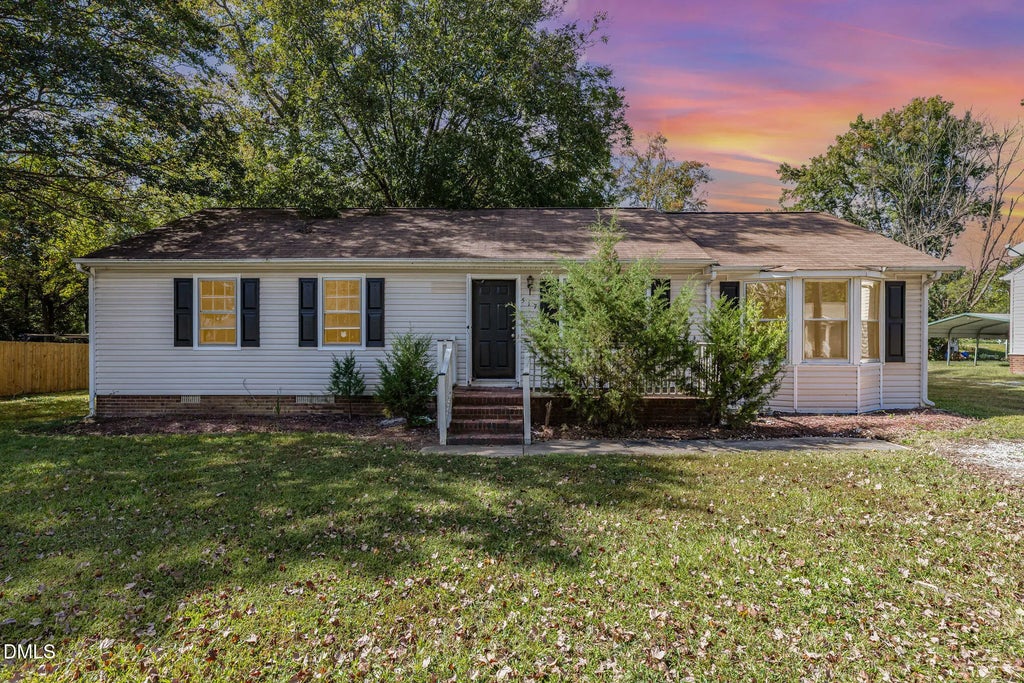 517 Carter Road, Graham