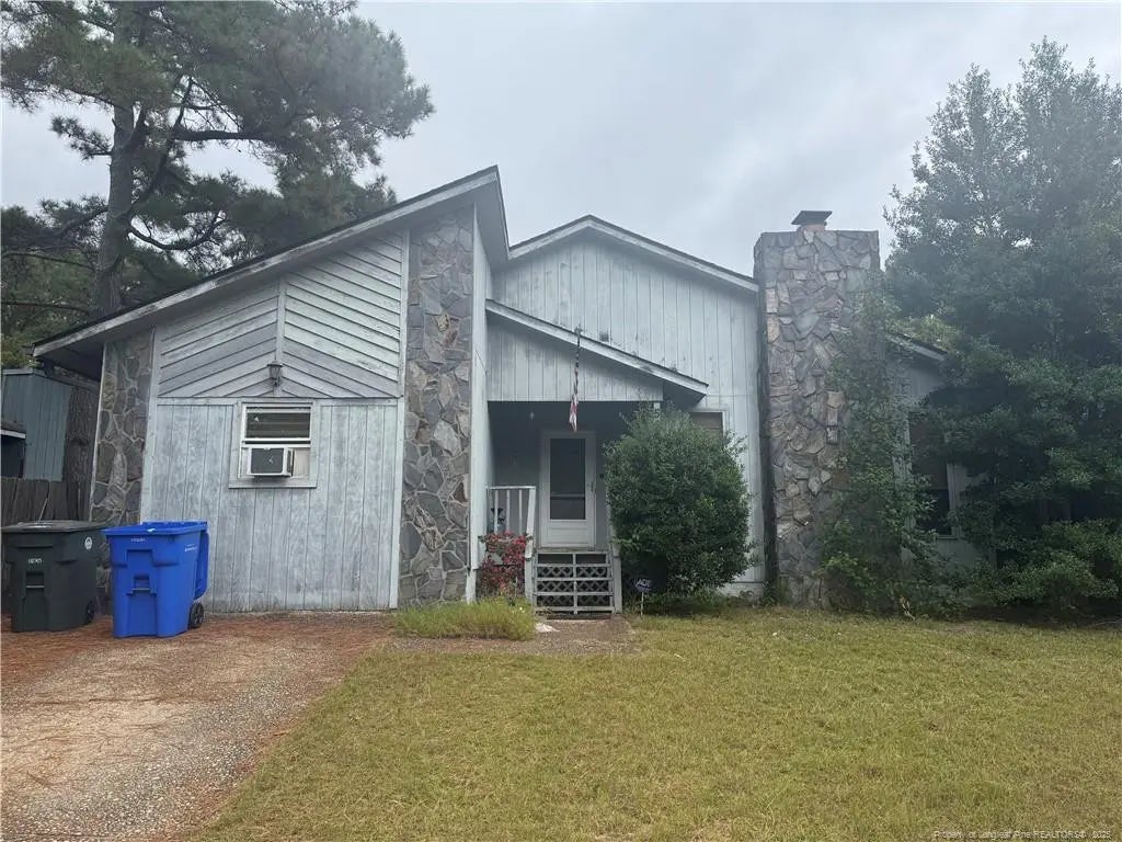 5532 Deep Hollow Court, Fayetteville