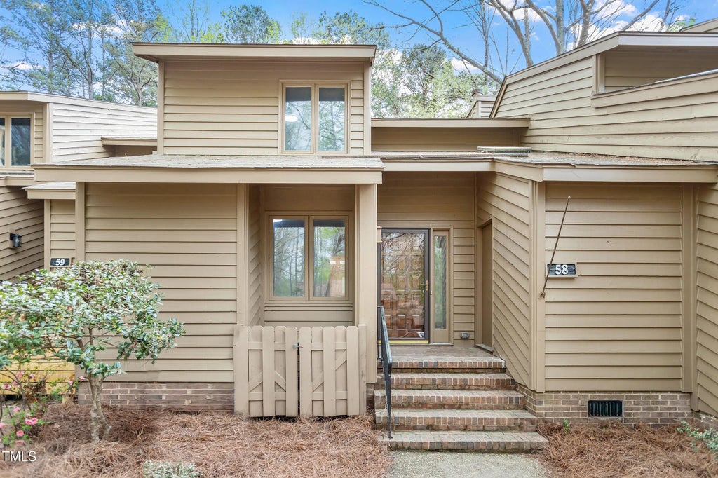 58 Stoneridge Road, Durham