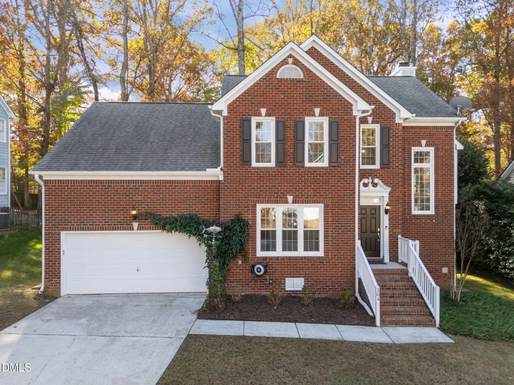 304 Silvergrove Drive, Cary